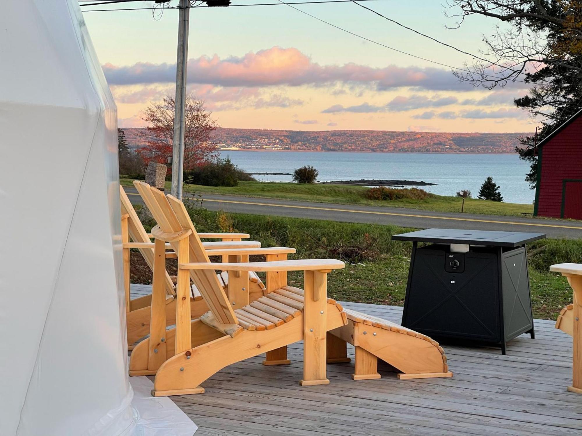 Port Wade Glamping Domes Villa Victoria Beach Exterior foto