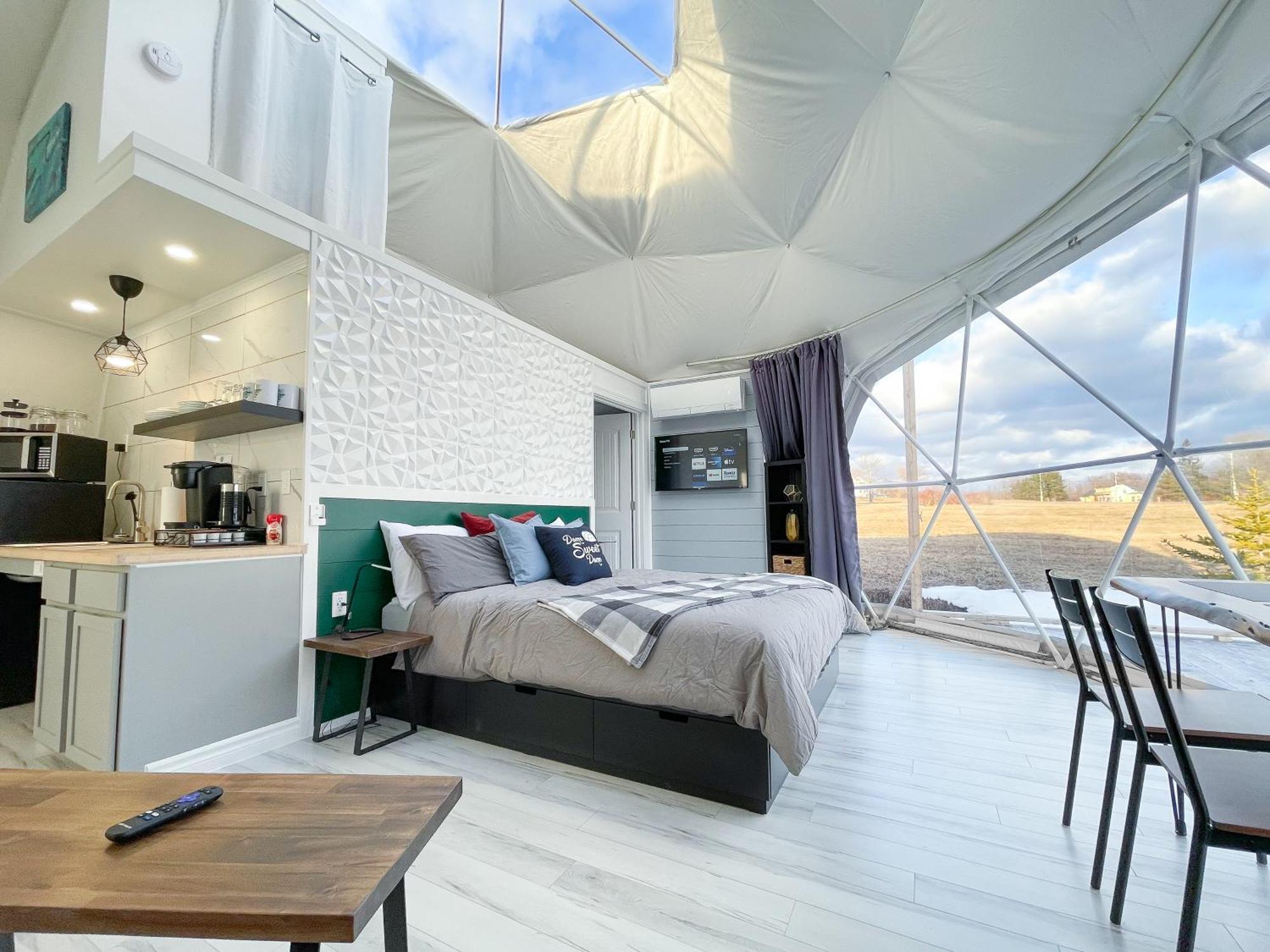 Port Wade Glamping Domes Villa Victoria Beach Exterior foto